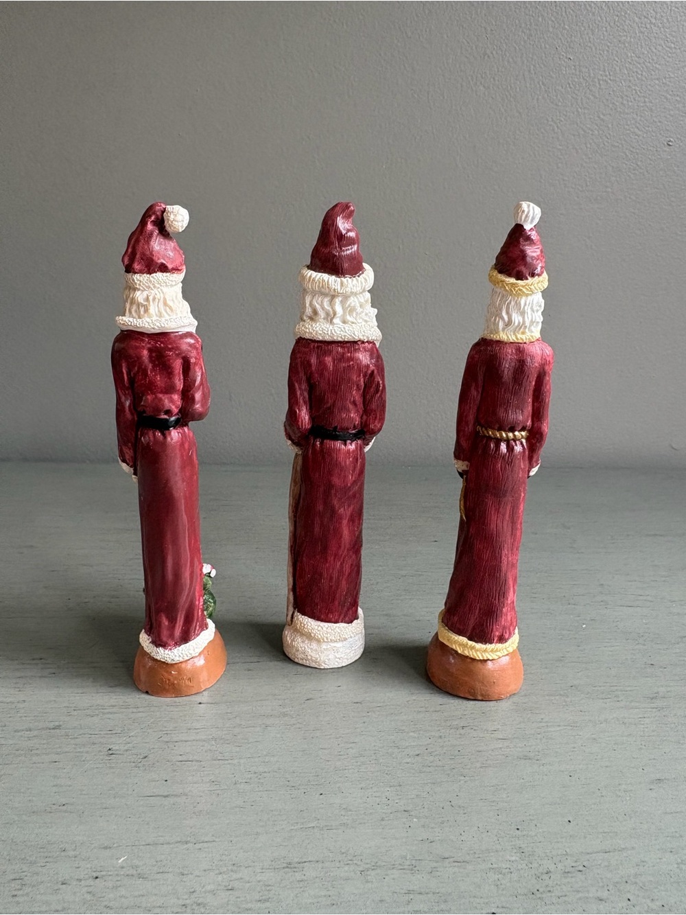VTG Classic Pencil Santa Figurine Display -Christmas Holiday Home Decor Set of 3 - Picture 4 of 8